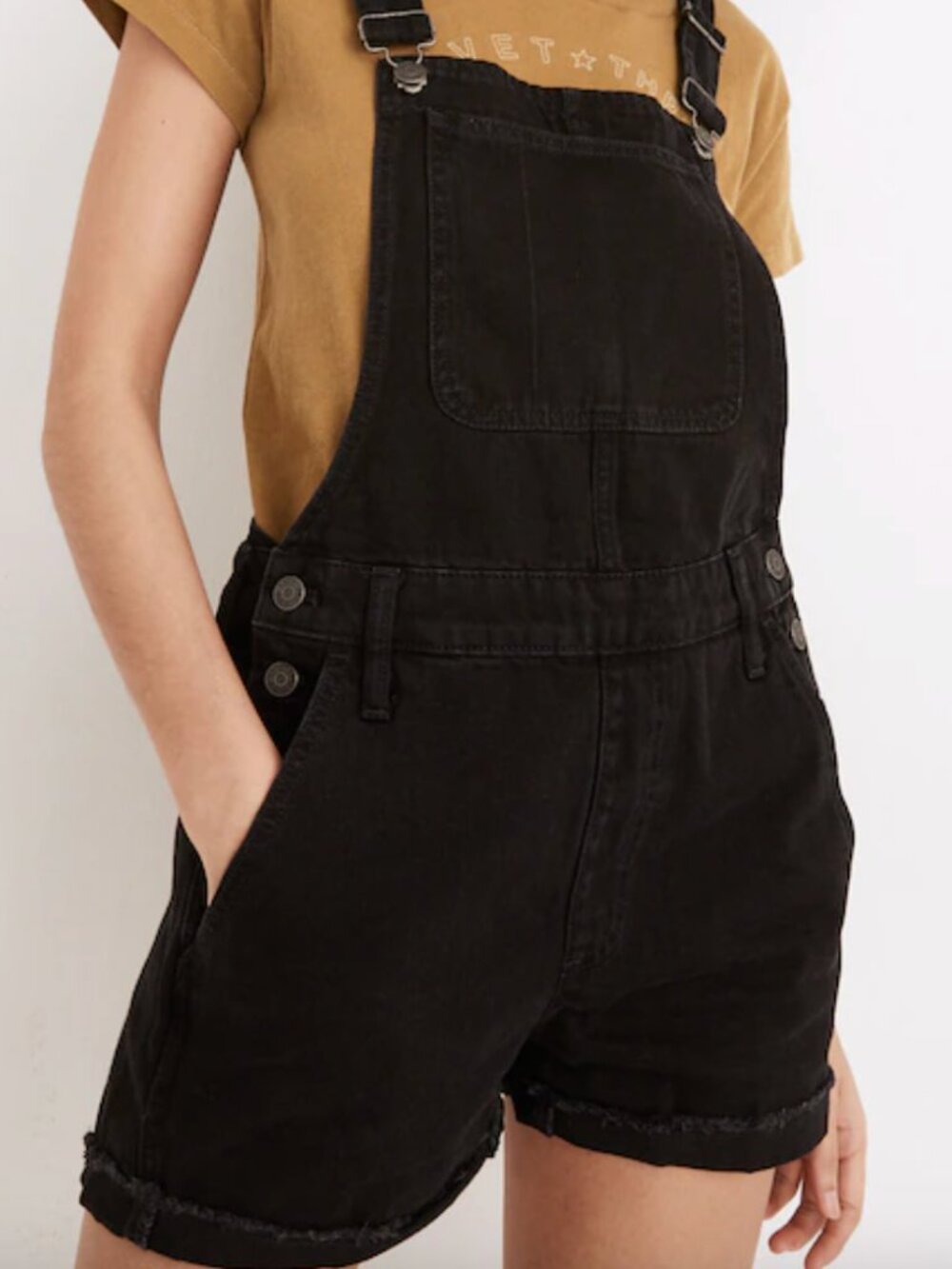 Madewell Adirondack Short Overalls in Washed Black Women's Medium